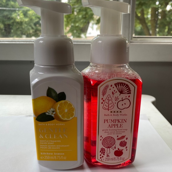 Bath & Body Works Other - Bath & body works foaming soap